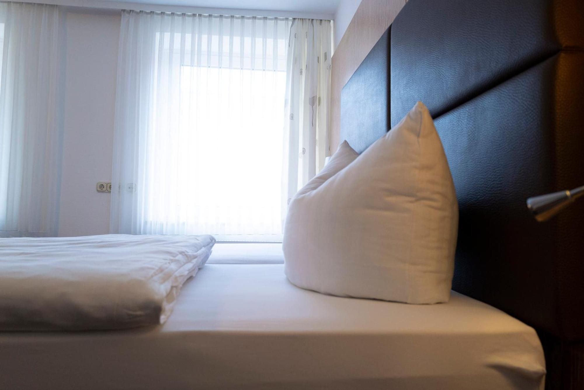 Hotel & Apartments Boehm غرافنفور المظهر الخارجي الصورة